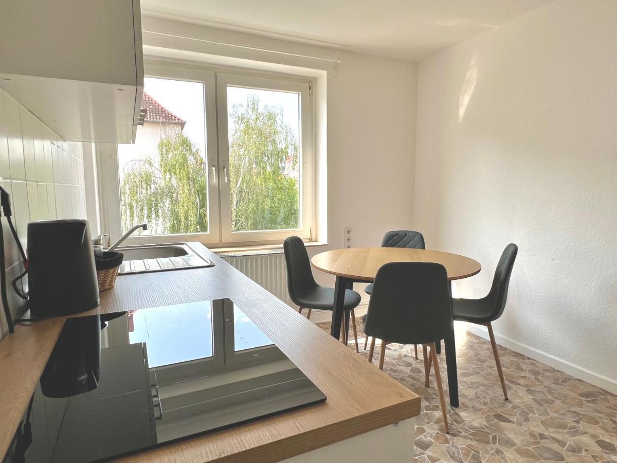 Doppelbett Unterkunft Vahrenwald-List Hanóver Exterior foto