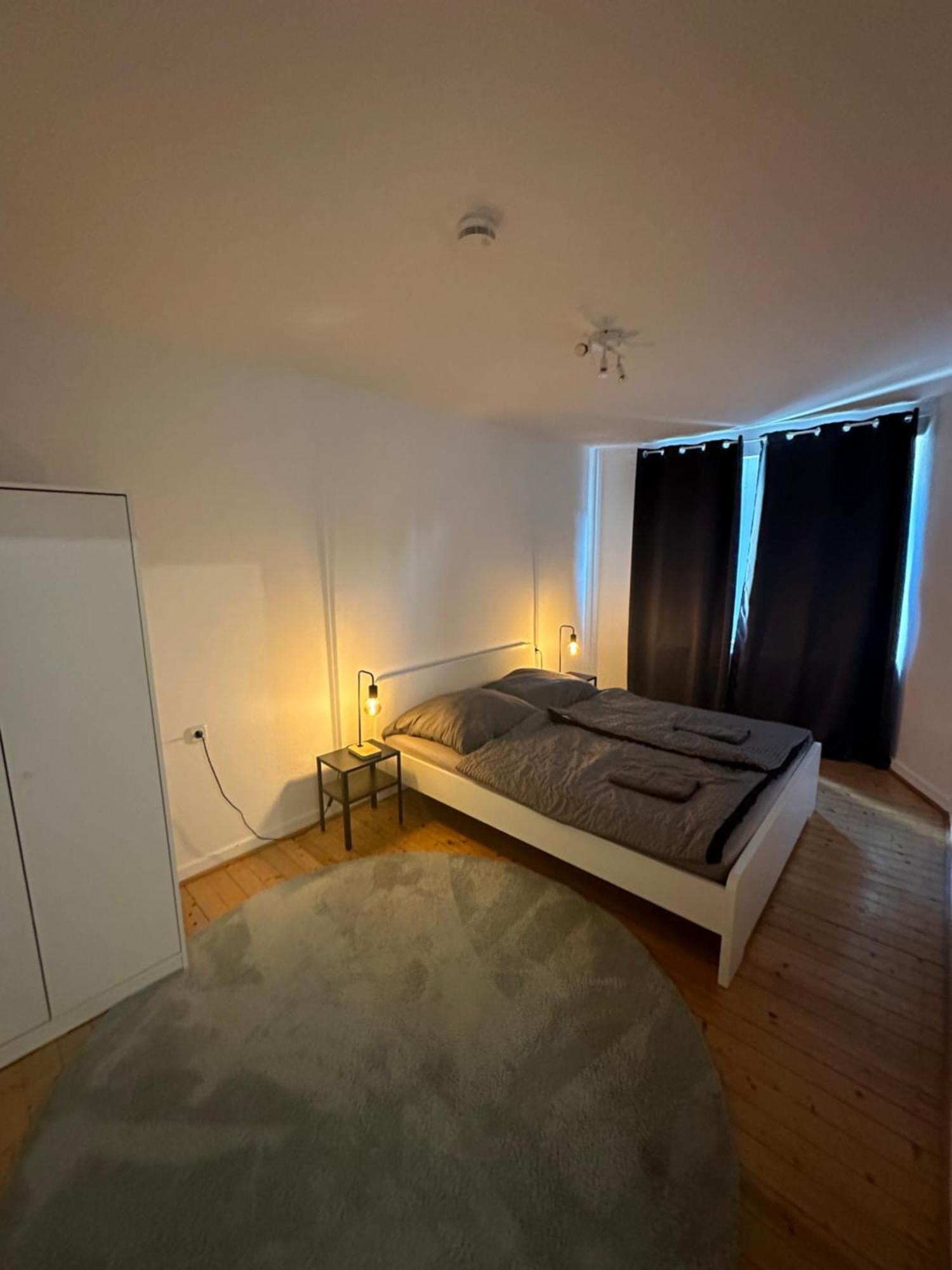 Doppelbett Unterkunft Vahrenwald-List Hanóver Exterior foto